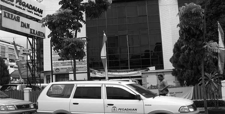 Pegadaian Reports Lower Profit