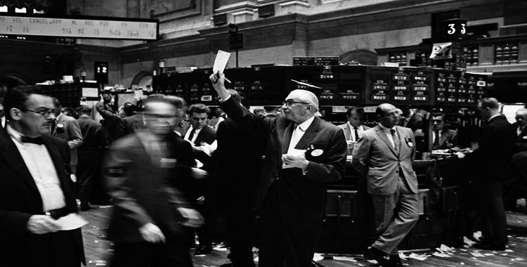 IDX Falls 0.64% to Tracking Wall Street