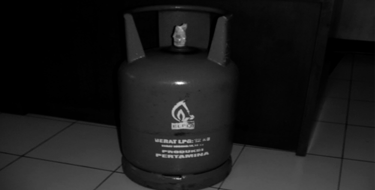 LPG Price for 12 Kg Cylinder Cut to Rp82,200