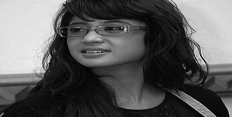Dewi Persik Drives Herself at Jail Time